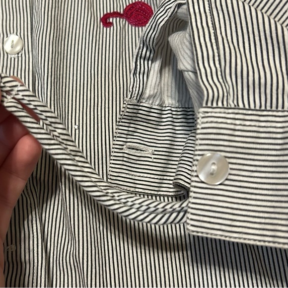 Women's Striped Embroidered Cat Button Down Shirt Rhinestone Angelique - Picture 7 of 11